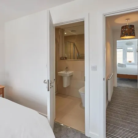 Host & - Highfield House Σπίτι διακοπών