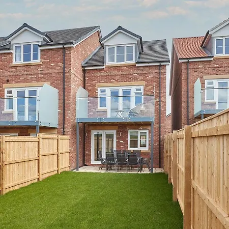 Nyaraló Host & - Highfield House