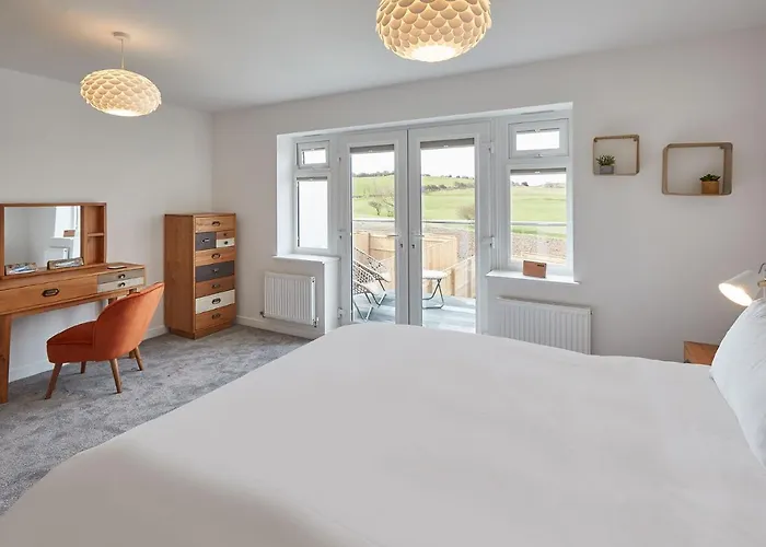 Nyaraló Host & - Highfield House Whitby