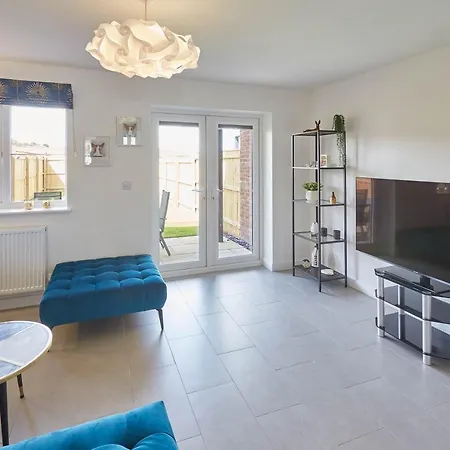 Host & - Highfield House * 휫비